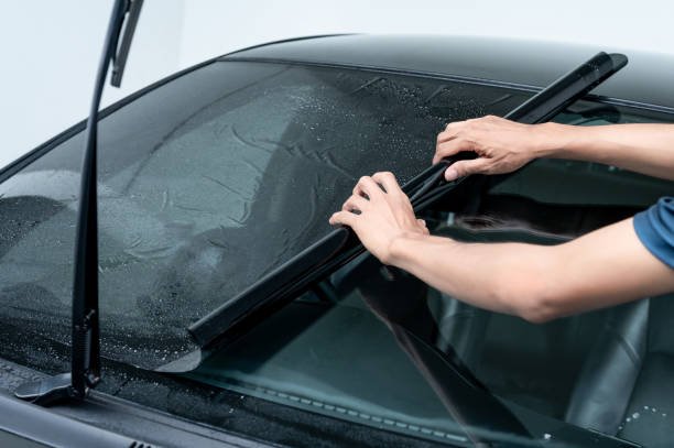 Window Tinting Calabasas CA - Get Quality Car and Auto Tinting Services with Thousand Oaks Mobile Auto Glass